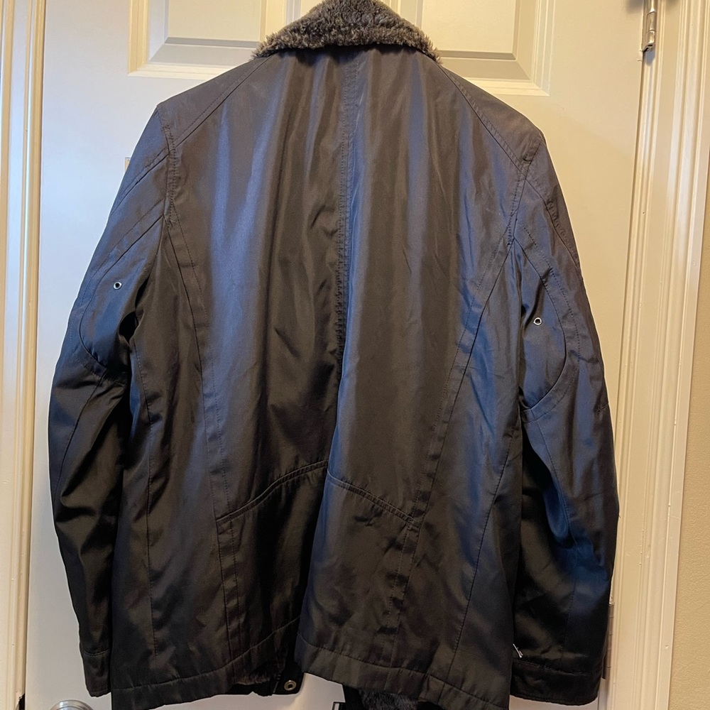 Black jacket - Picture 9 of 9